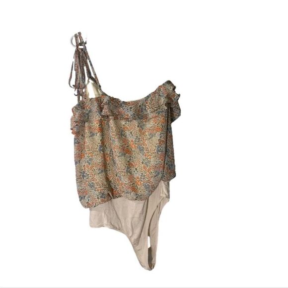 Heyson Medium Cream Floral One Shoulder‎ Bodysuit - Picture 4 of 4